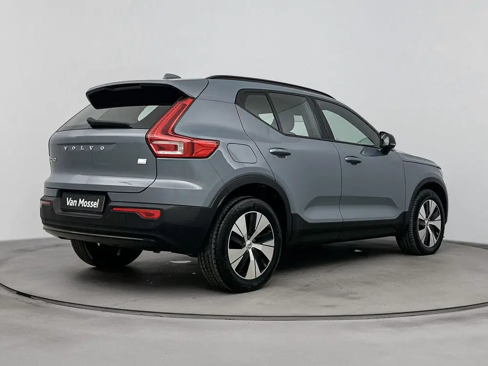 Volvo XC40 1.5 T5 Recharge Plus Dark uit 2023, foto 4