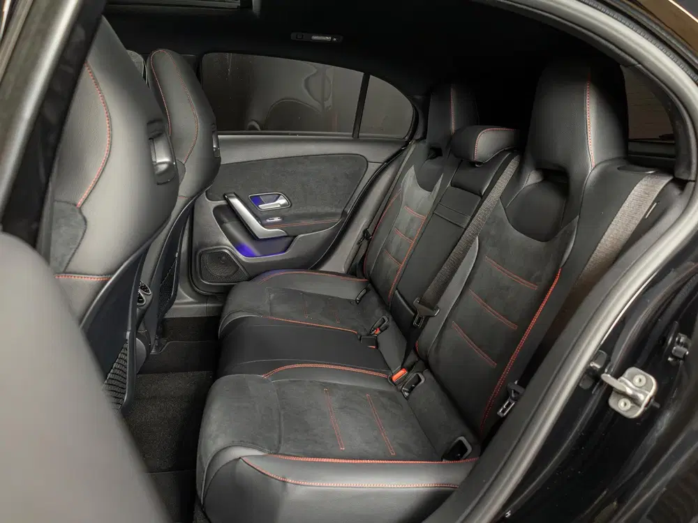 Mercedes-Benz A-Klasse 250 e Business Solution AMG uit 2026, foto 10
