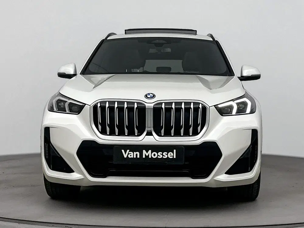 BMW X1 xDrive25e uit 2025, foto 5