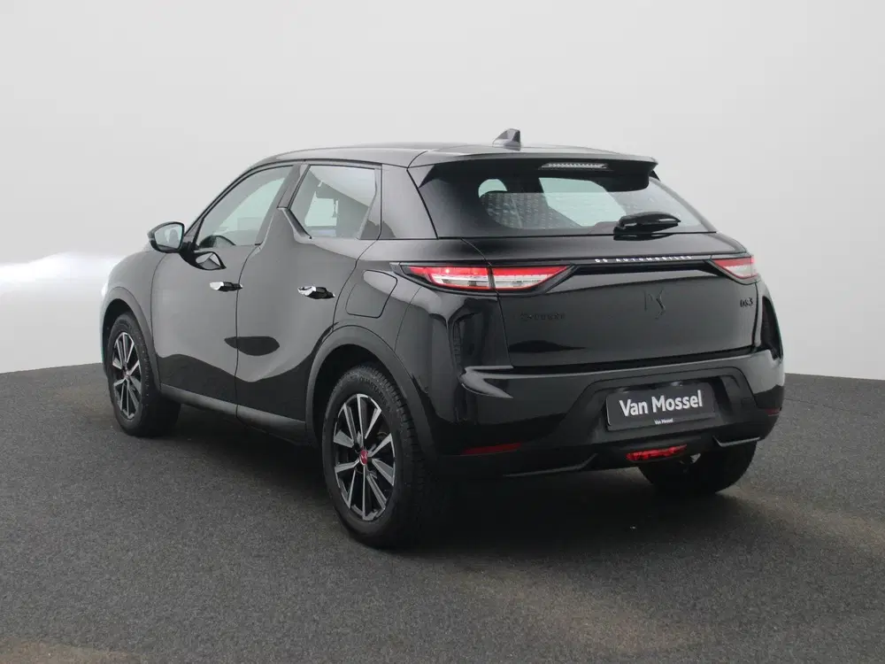 DS Automobiles DS 3 Crossback DS DS 3 Crossback E-Tense PERFORMANCE Line uit 2023, foto 2