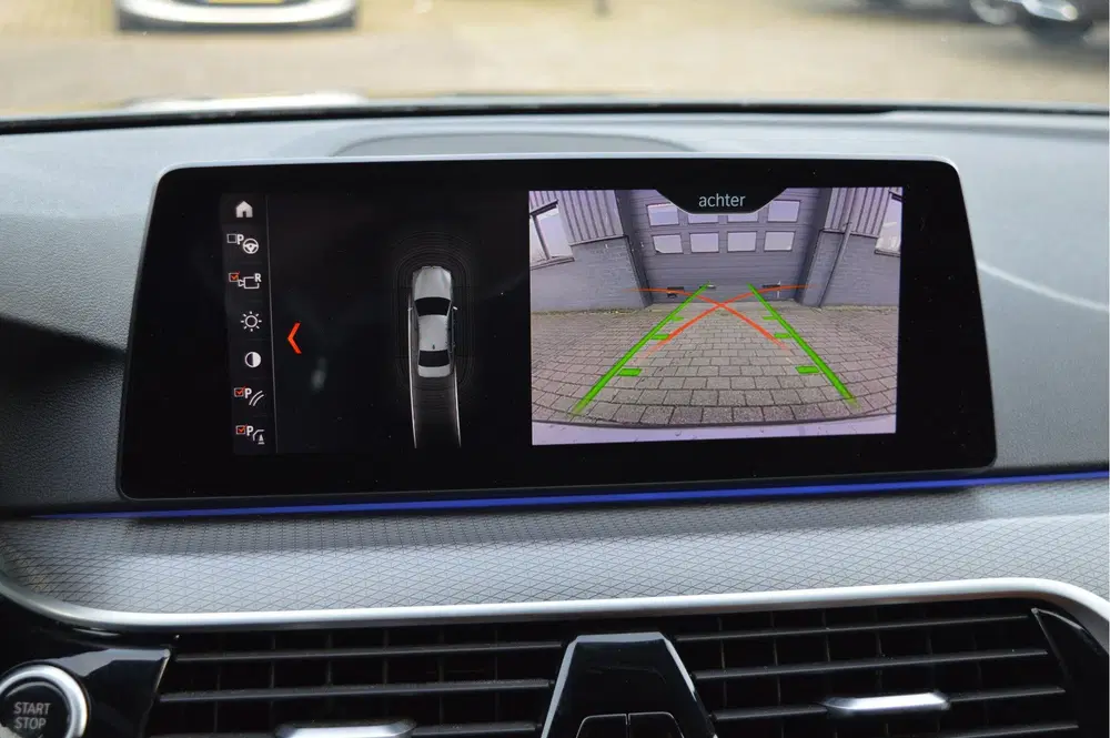 BMW 5-serie 5 Serie 520i High Executive Edition uit 2019, foto 15