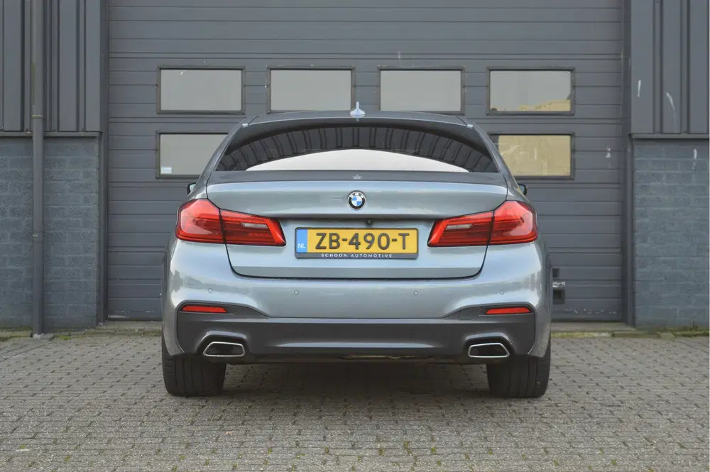 BMW 5-serie 5 Serie 520i High Executive Edition uit 2019, foto 6