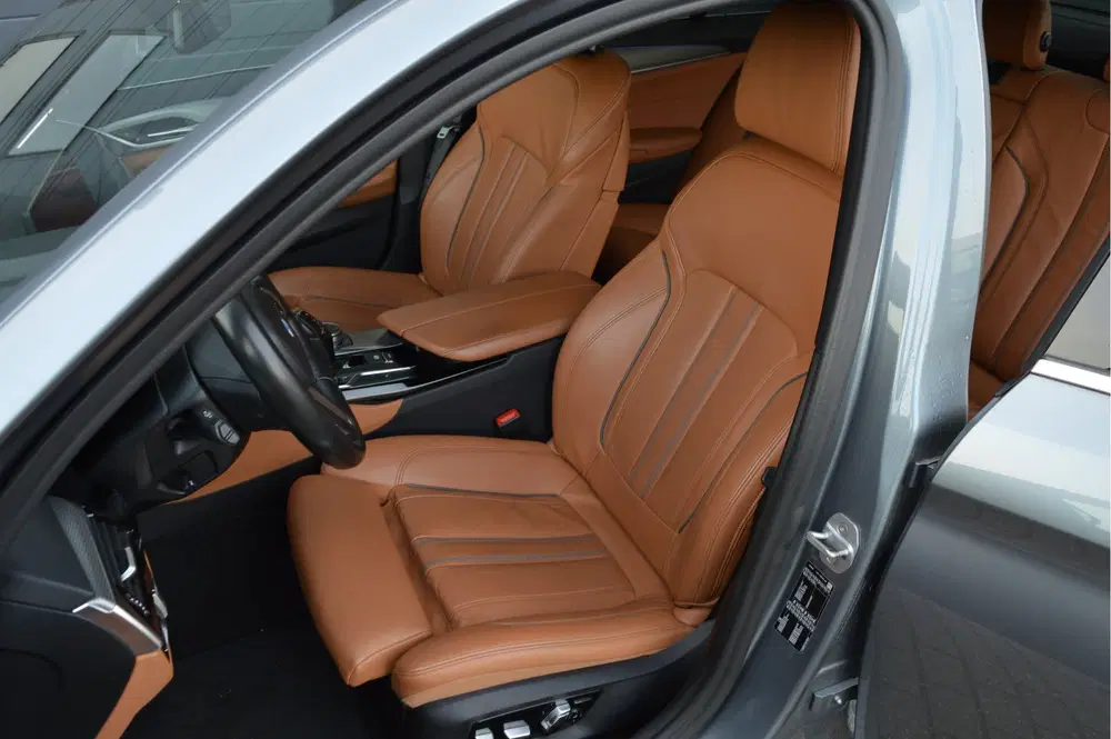 BMW 5-serie 5 Serie 520i High Executive Edition uit 2019, foto 9