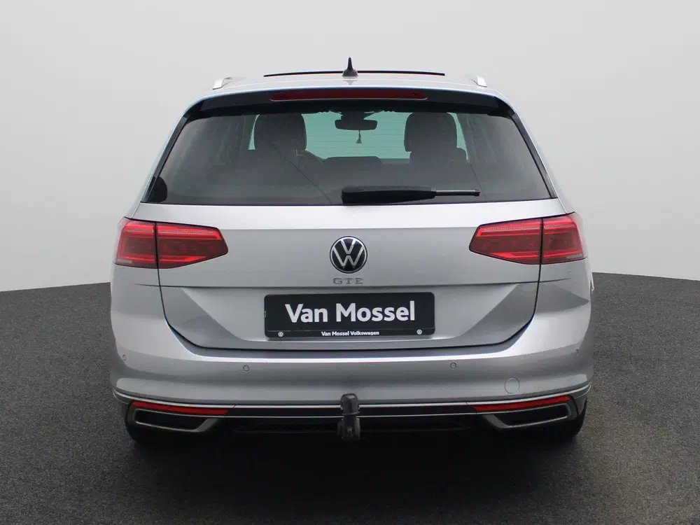 Volkswagen Passat 1.4 TSI DSG GTE Business uit 2022, foto 5