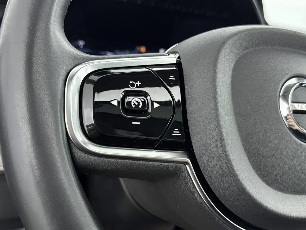 Volvo XC90 2.0 T8 Recharge AWD Ultimate Dark uit 2023, foto 6