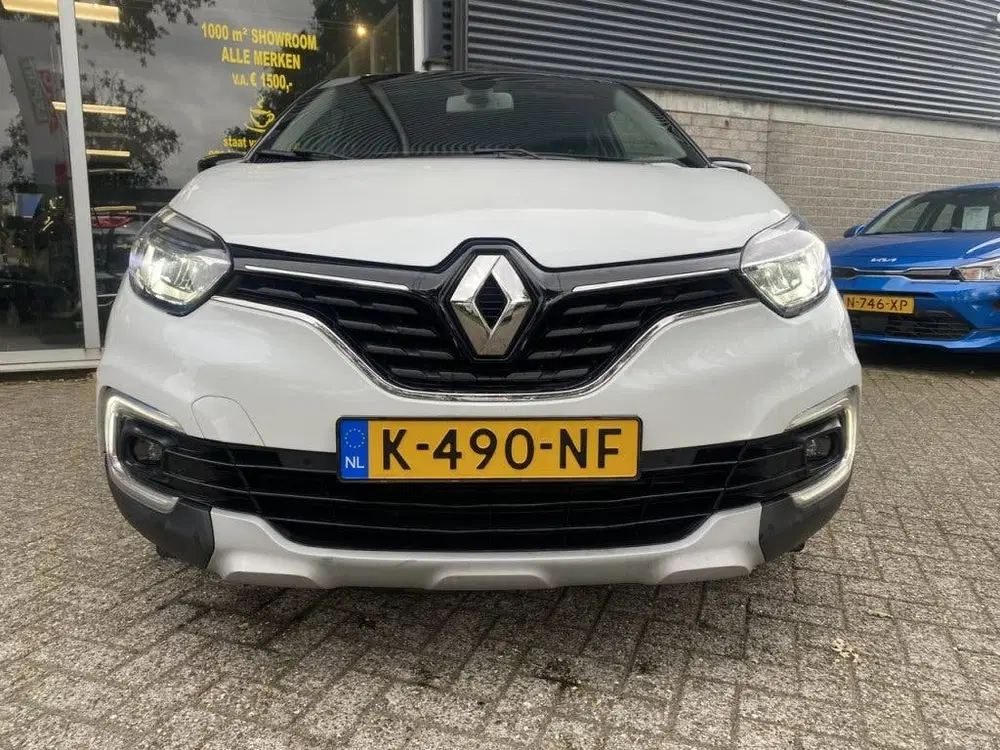 Renault Captur uit 2019, foto 2