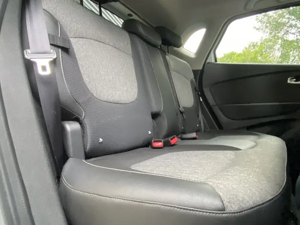 Renault Captur uit 2019, foto 8