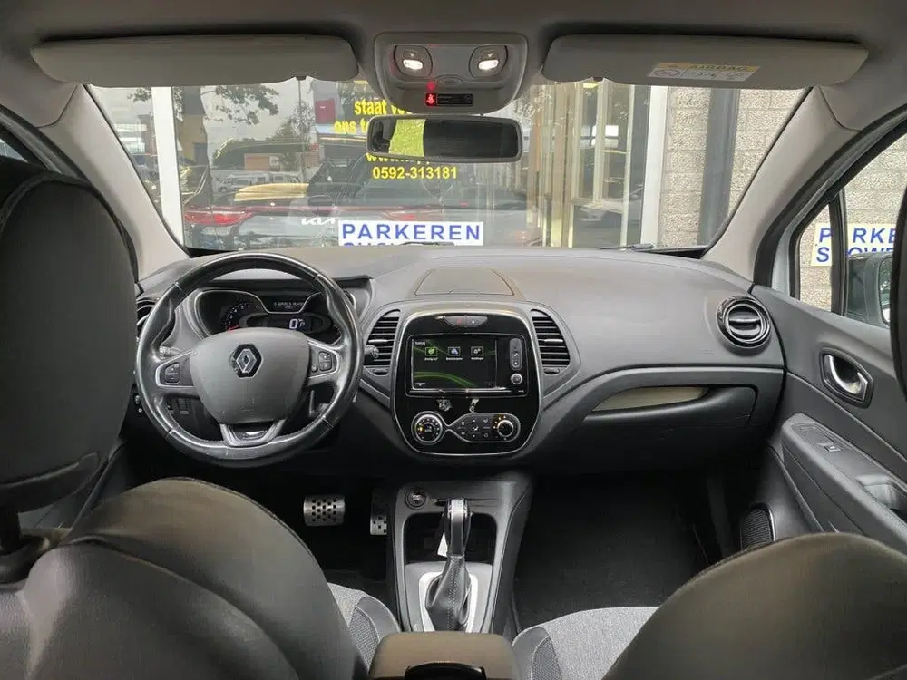 Renault Captur uit 2019, foto 9