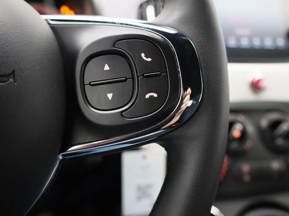 Fiat 500 1.0 Hybrid Club uit 2022, foto 15
