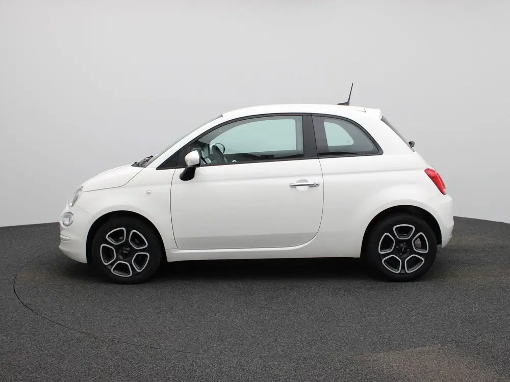 Fiat 500 1.0 Hybrid Club uit 2022, foto 4
