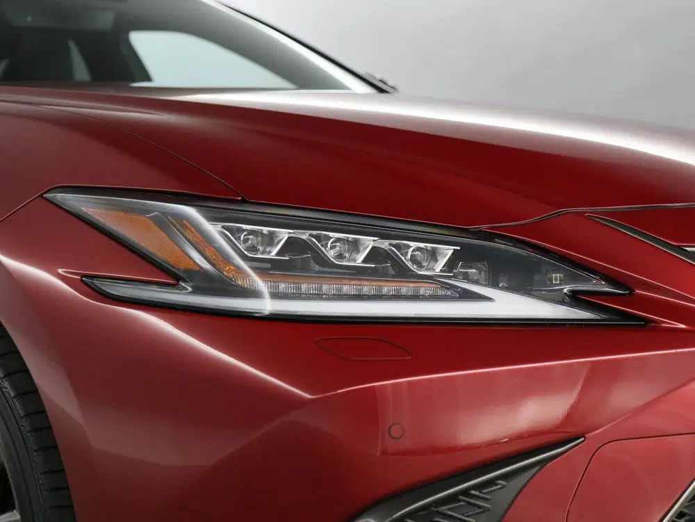 Lexus ES 300h F Sport Line uit 2019, foto 4