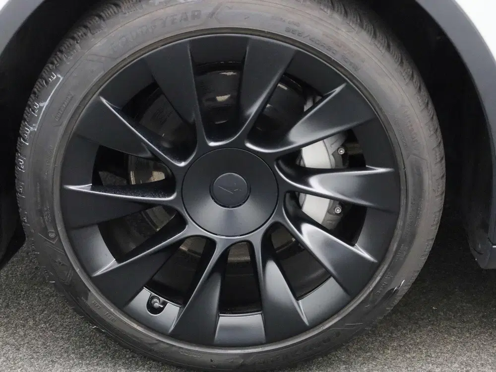 Tesla Model Y Long Range RWD 75 kWh uit 2022, foto 13