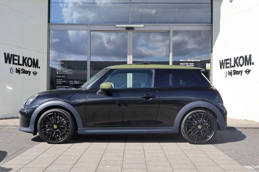 Mini Hatchback Cooper C Automaat uit 2026, foto 3