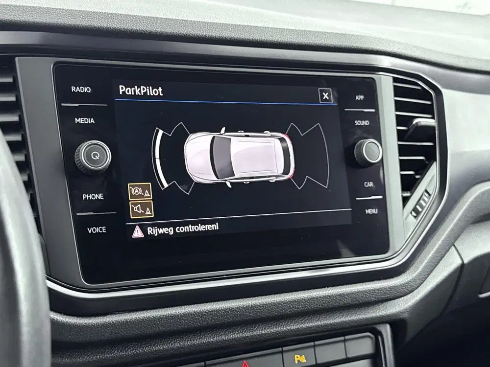 Volkswagen T-Roc 1.0 TSI Style uit 2019, foto 11