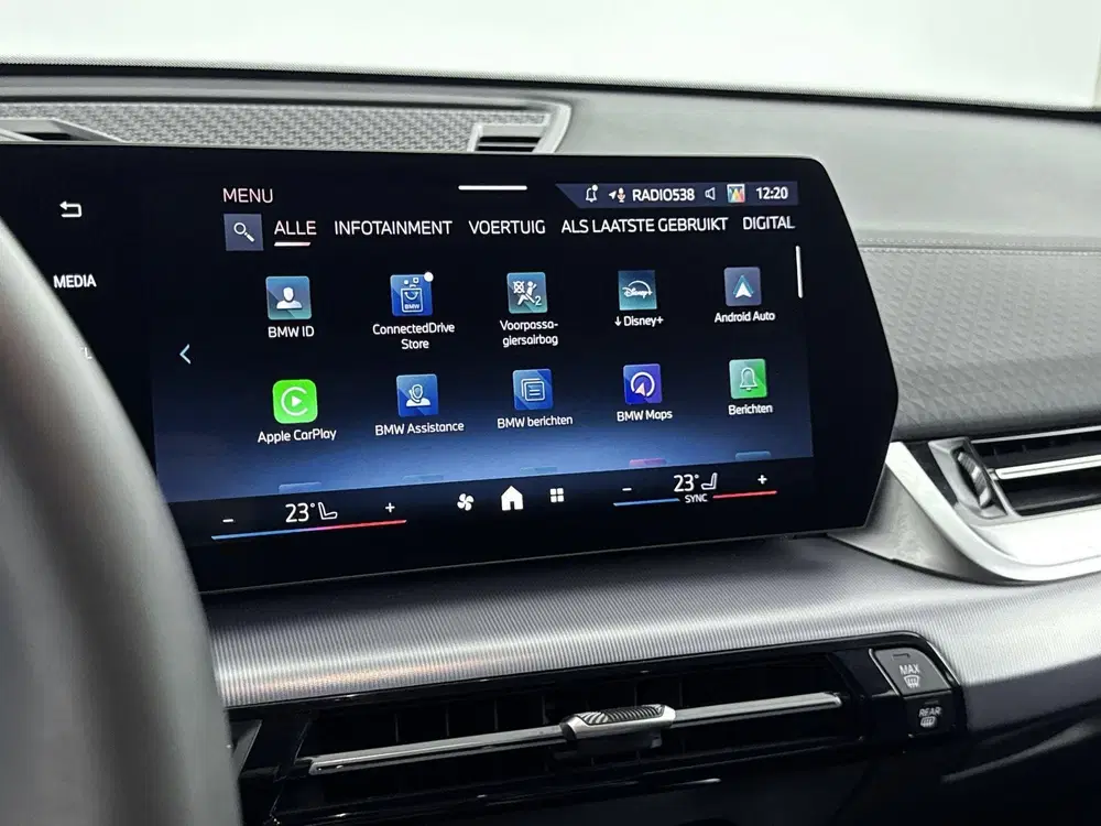 BMW iX2 eDrive20 67 kWh uit 2025, foto 7