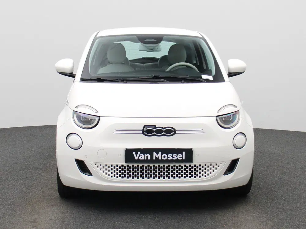Fiat 500e 42 kWh La Prima by Bocelli uit 2023, foto 3