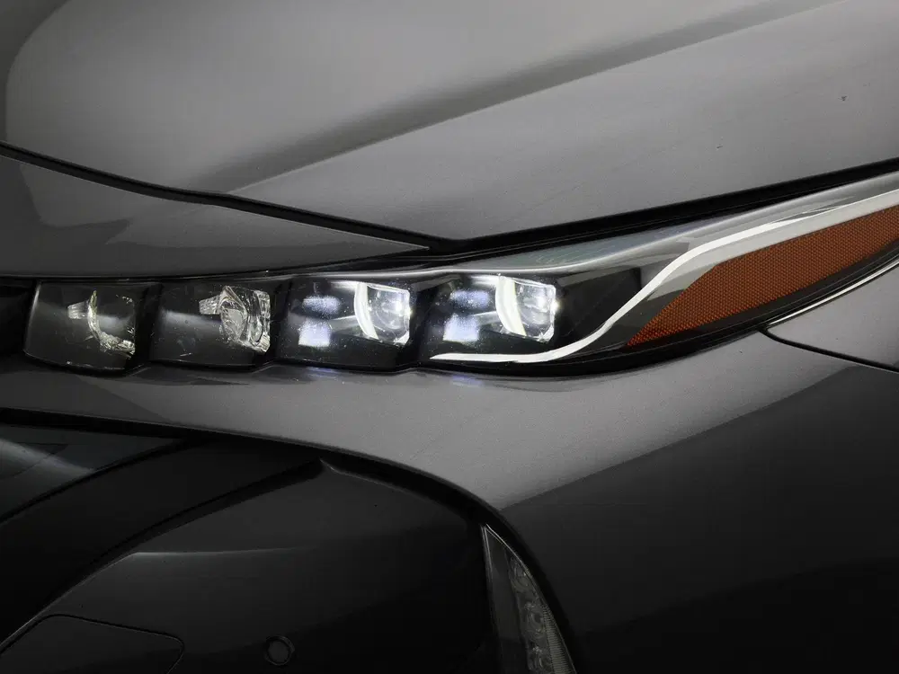 Toyota Prius 1.8 Executive uit 2020, foto 13