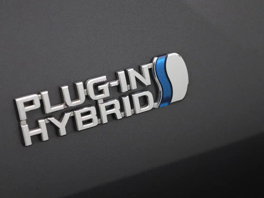 Toyota Prius 1.8 Executive uit 2020, foto 14