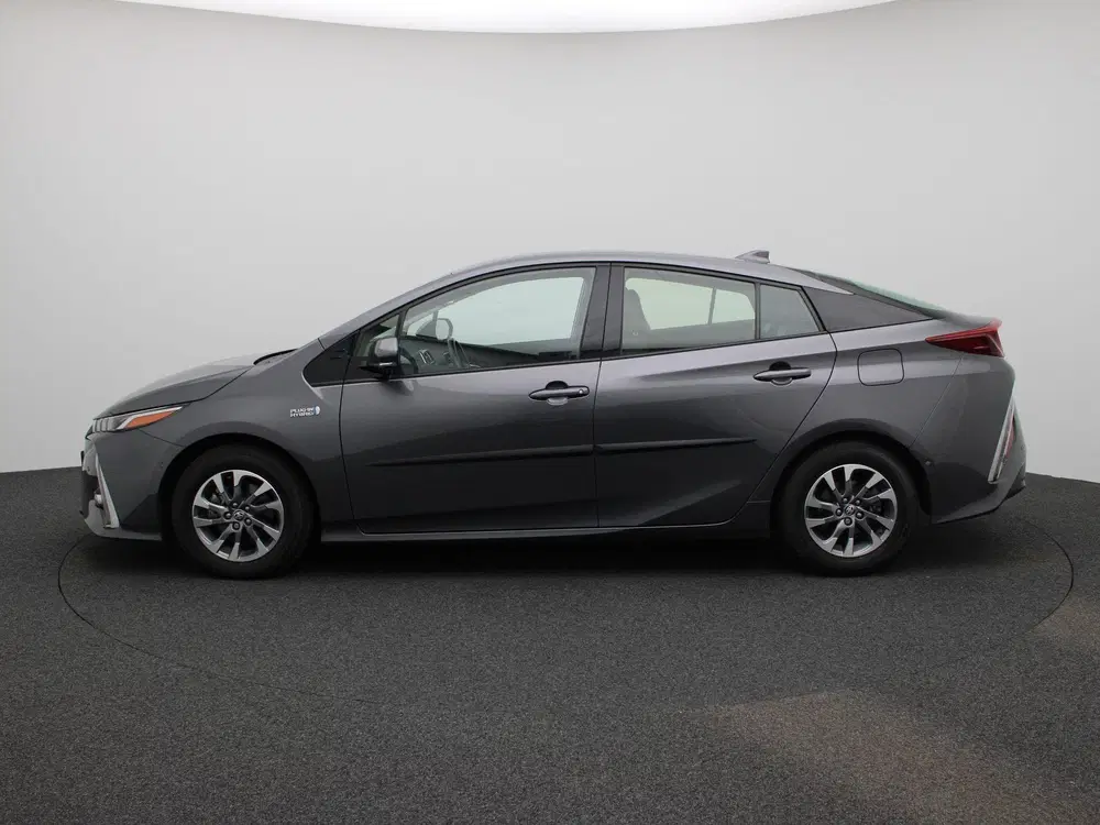 Toyota Prius 1.8 Executive uit 2020, foto 4