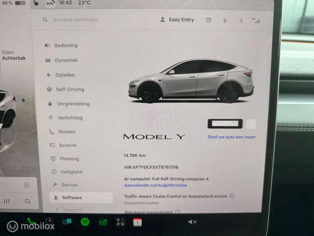 Tesla Model Y RWD 58 kWh uit 2025, foto 14