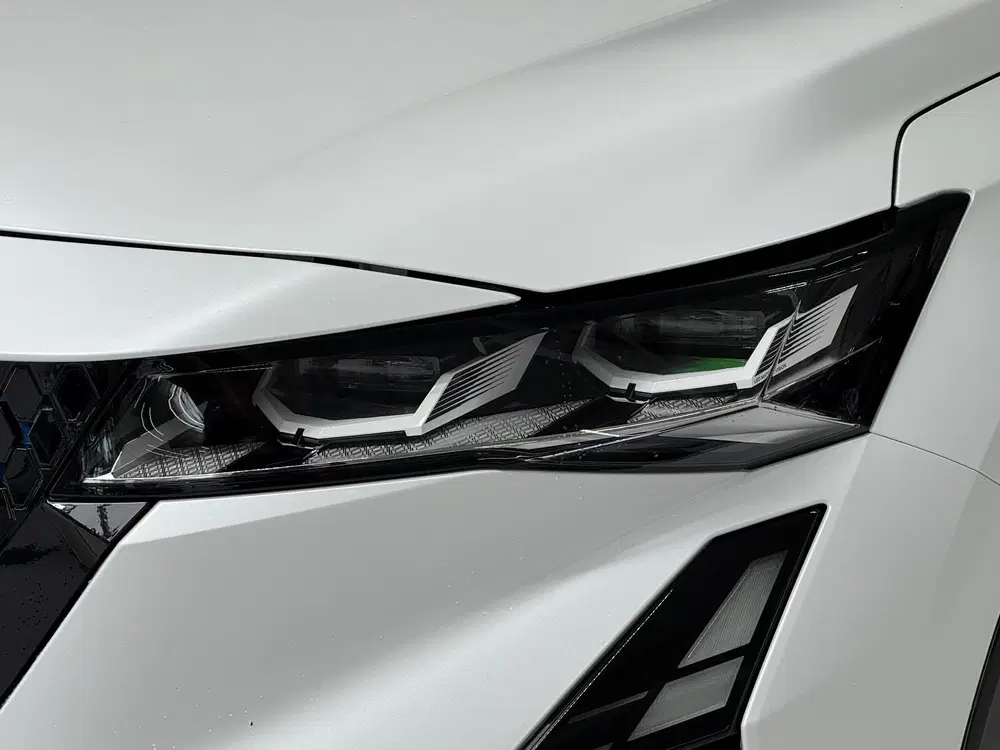 Renault Rafale 1.2 E-Tech 4x4 plug-in hybrid 300 esprit A uit 2025, foto 10
