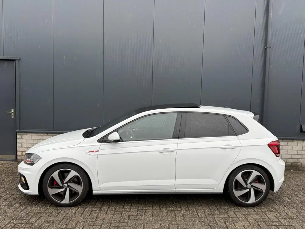 Volkswagen Polo 2.0 TSI GTI 17" uit 2019, foto 3