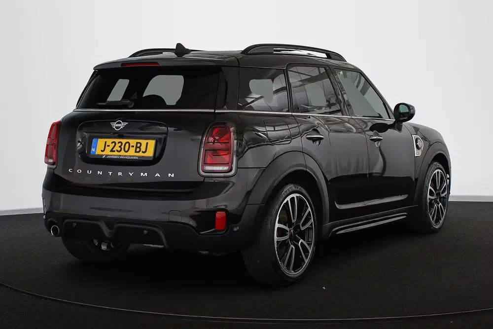 Mini Countryman 1.5 Cooper S E ALL4 JCW Pano Stoelverwarmi uit 2020, foto 3