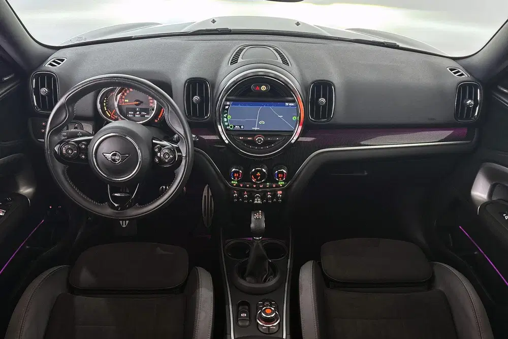 Mini Countryman 1.5 Cooper S E ALL4 JCW Pano Stoelverwarmi uit 2020, foto 7