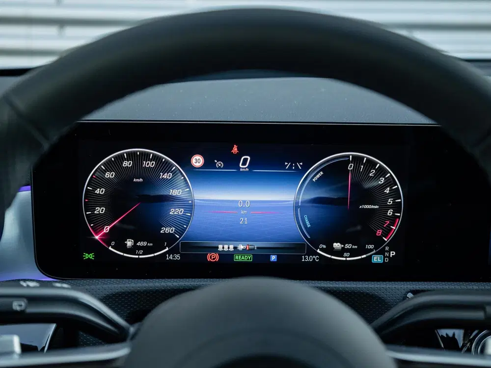 Mercedes-Benz A-Klasse 250 e Business Solution AMG uit 2026, foto 15