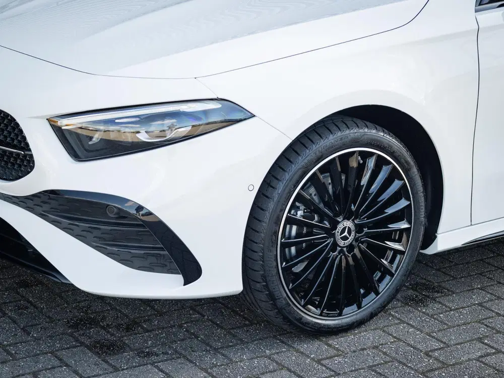 Mercedes-Benz A-Klasse 250 e Business Solution AMG uit 2026, foto 6