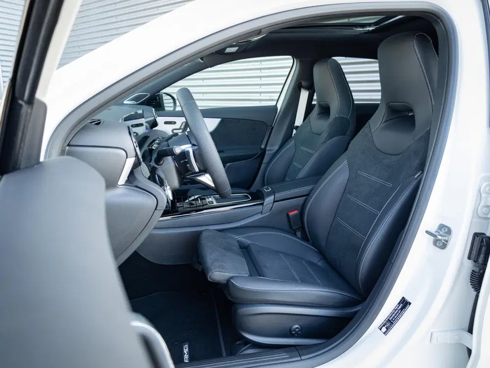 Mercedes-Benz A-Klasse 250 e Business Solution AMG uit 2026, foto 9