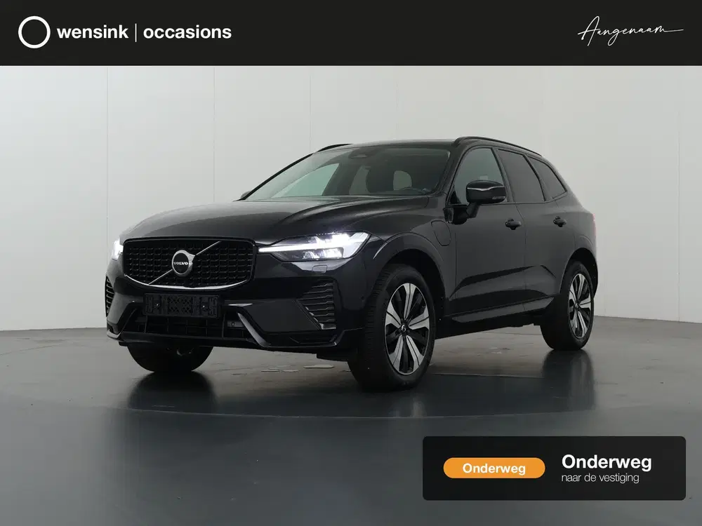 Volvo XC60 2.0 T6 Plug-in hybrid AWD Plus Dark uit 2023
