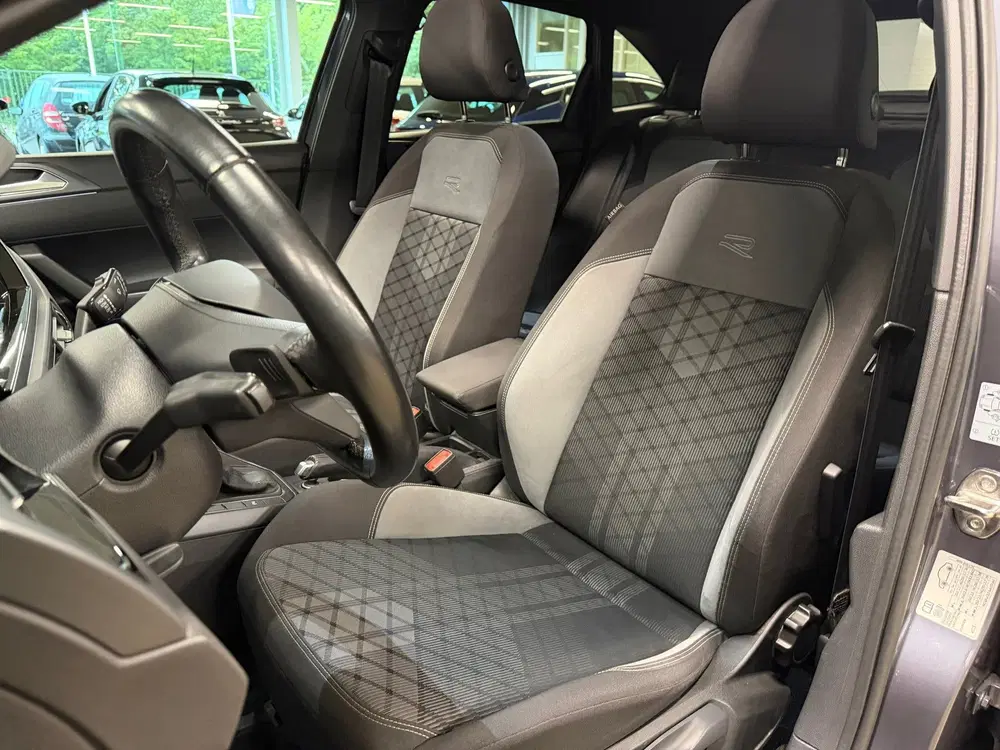 Volkswagen Taigo 1.0 TSI R-LINE uit 2022, foto 10