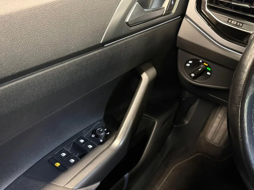 Volkswagen Taigo 1.0 TSI R-LINE uit 2022, foto 13