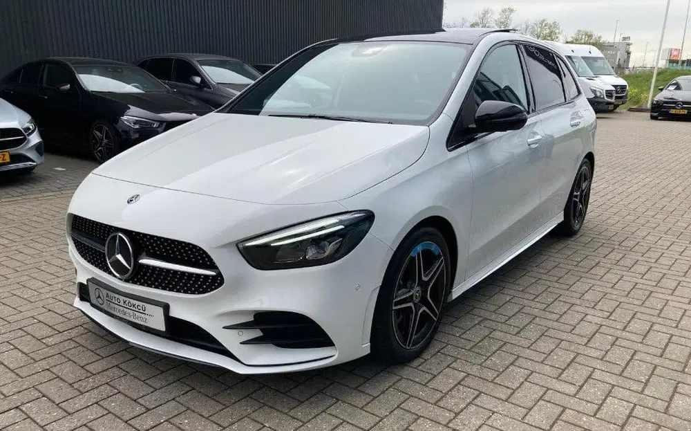 Mercedes-Benz B-Klasse B250 224PK 7G AMG Pano uit 2019, foto 3
