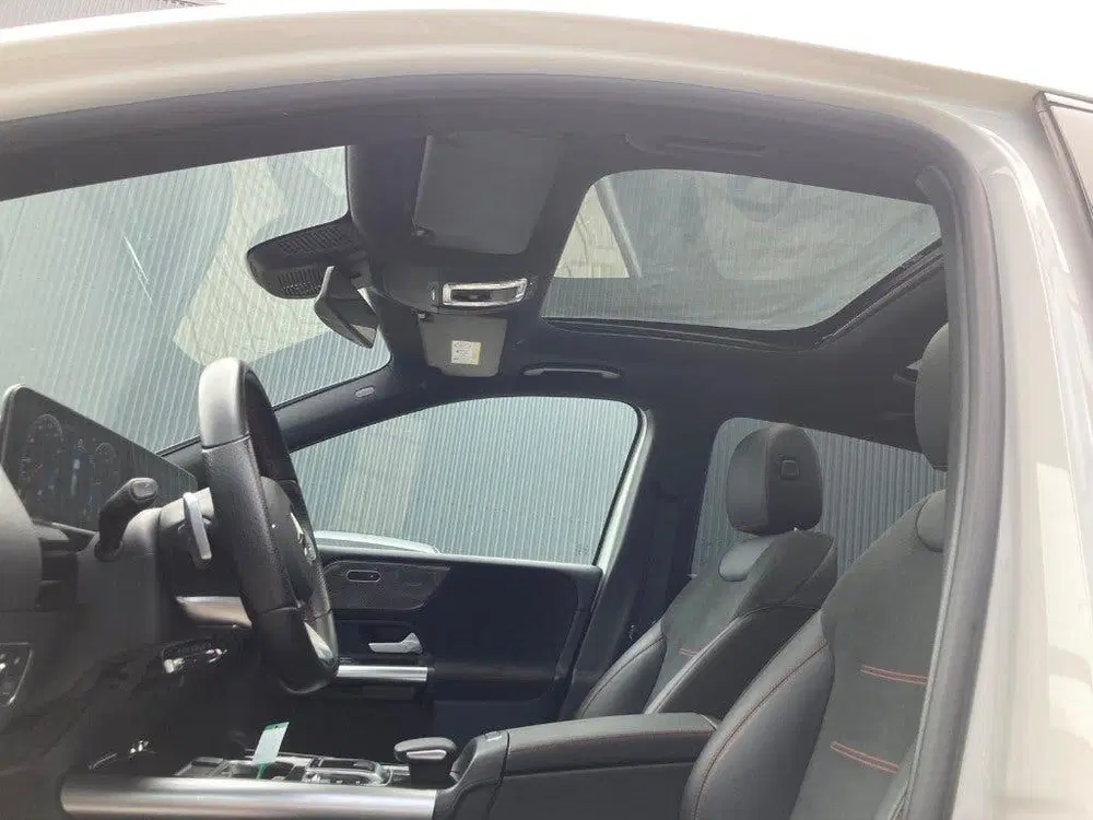 Mercedes-Benz B-Klasse B250 224PK 7G AMG Pano uit 2019, foto 7