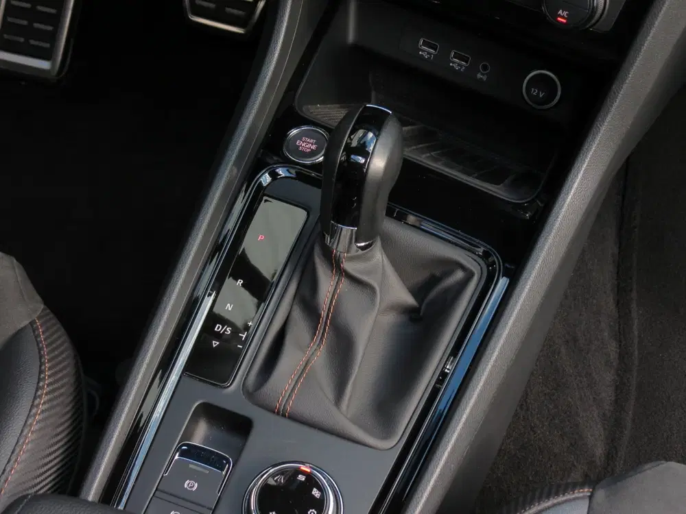 Cupra Ateca 2.0 TSI 300 4DRIVE 360 Camera uit 2019, foto 13