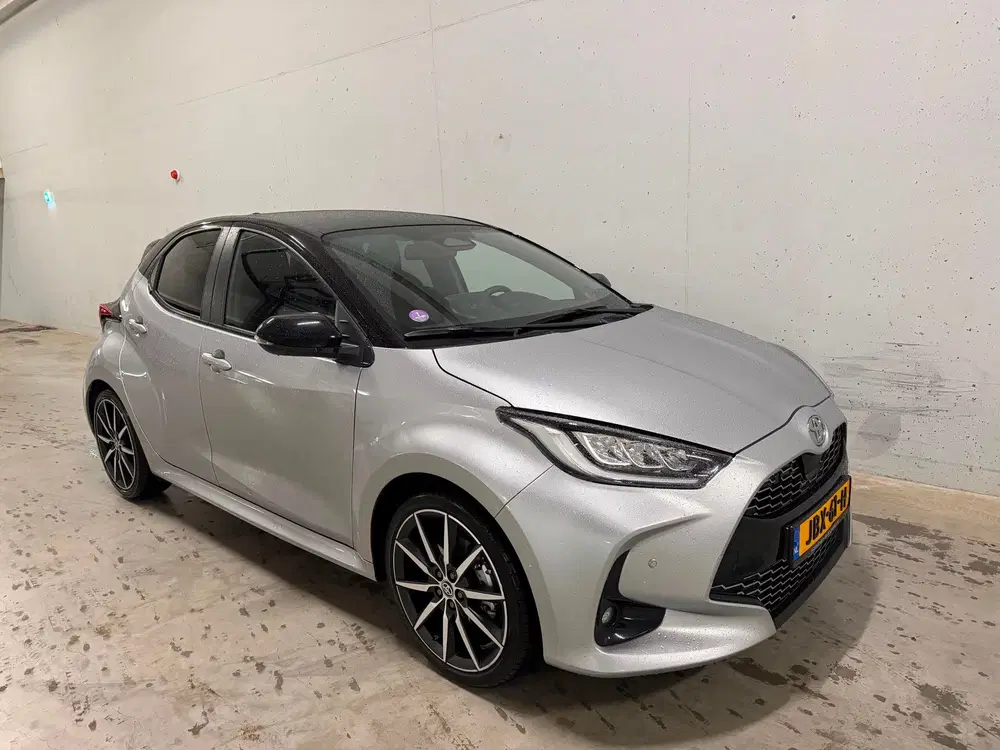 Toyota Yaris 1.5 Hybrid 130 GR SPORT Pano Camera Cruise uit 2025, foto 6