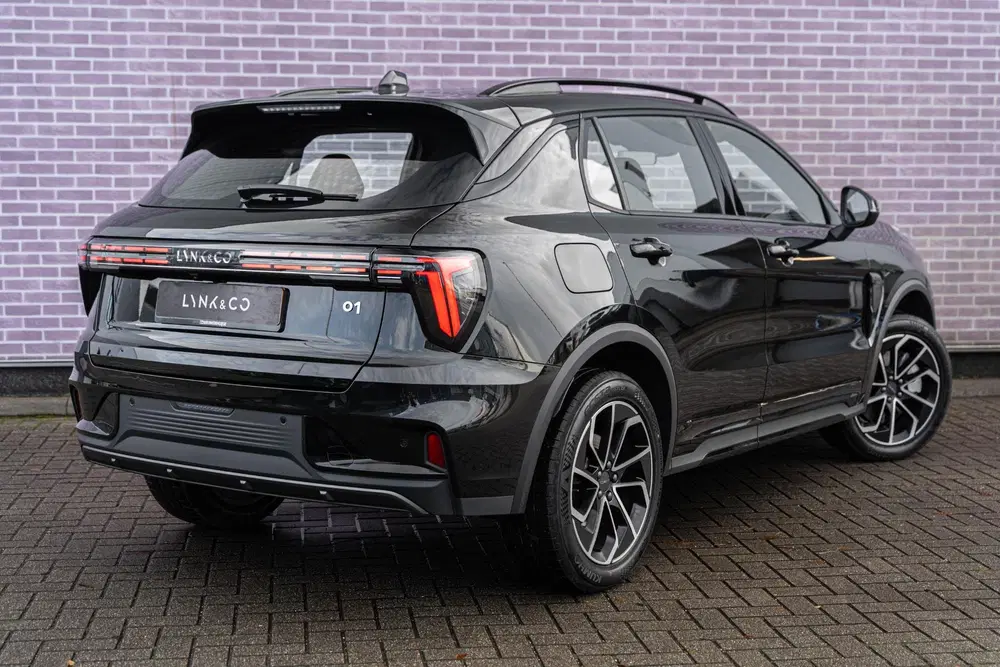 Lynk & Co 01 Plug-in Hybrid 1.5 Core uit 2025, foto 13