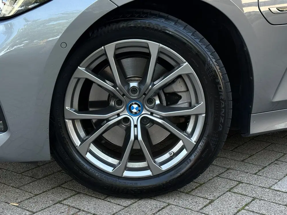 BMW 3-serie 320e Facelift Camera uit 2022, foto 11