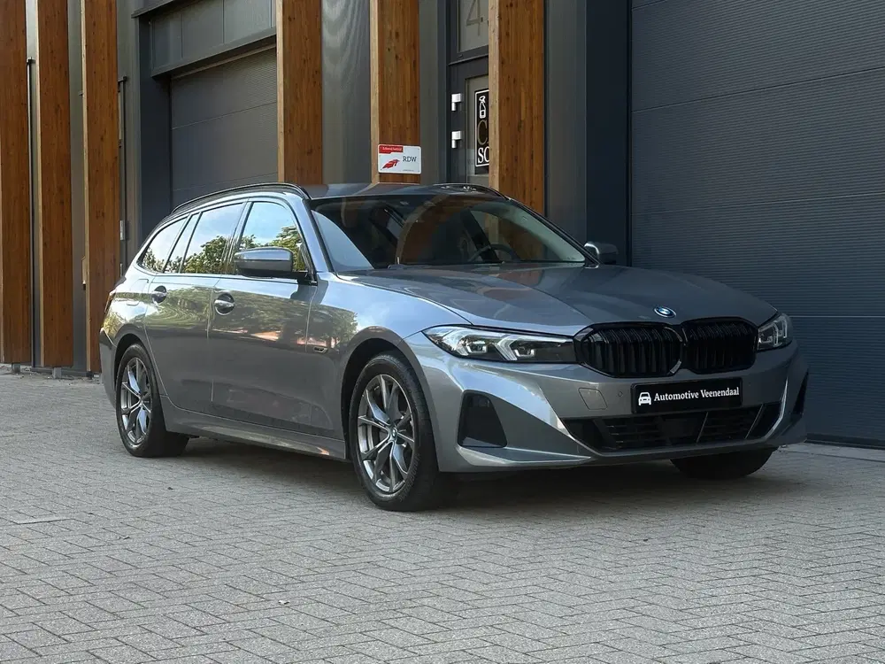 BMW 3-serie 320e Facelift Camera uit 2022, foto 3