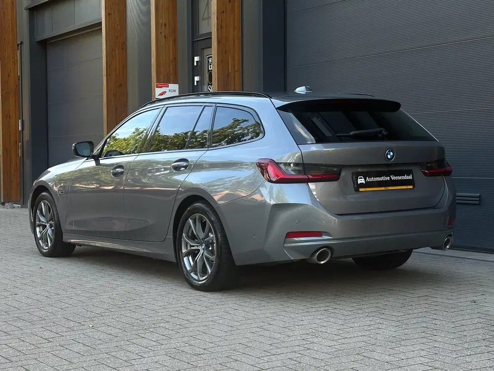 BMW 3-serie 320e Facelift Camera uit 2022, foto 4