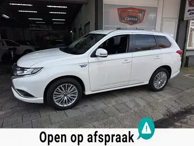 Mitsubishi Outlander 2.4 PHEV S-Edition uit 2019