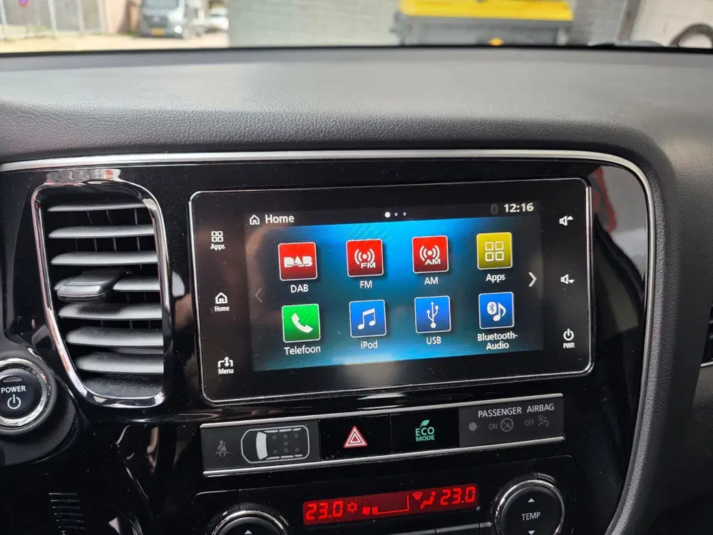 Mitsubishi Outlander 2.4 PHEV S-Edition uit 2019, foto 14