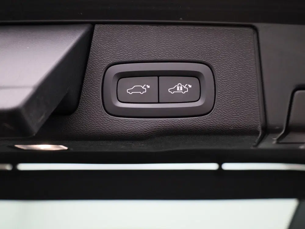 Volvo XC60 T6 PHEV Plus Dark Aut. uit 2023, foto 13