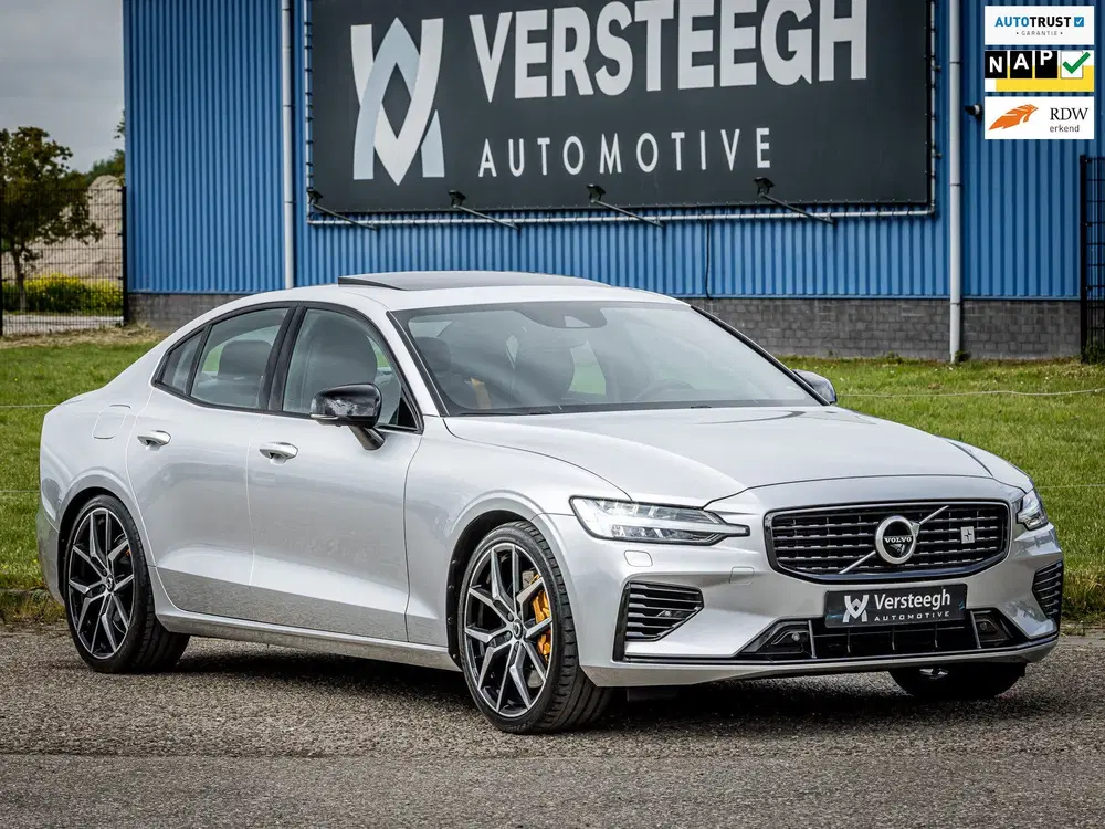 Volvo S60 2.0 T8 AWD Twin Engine Polestar Engineered uit 2020