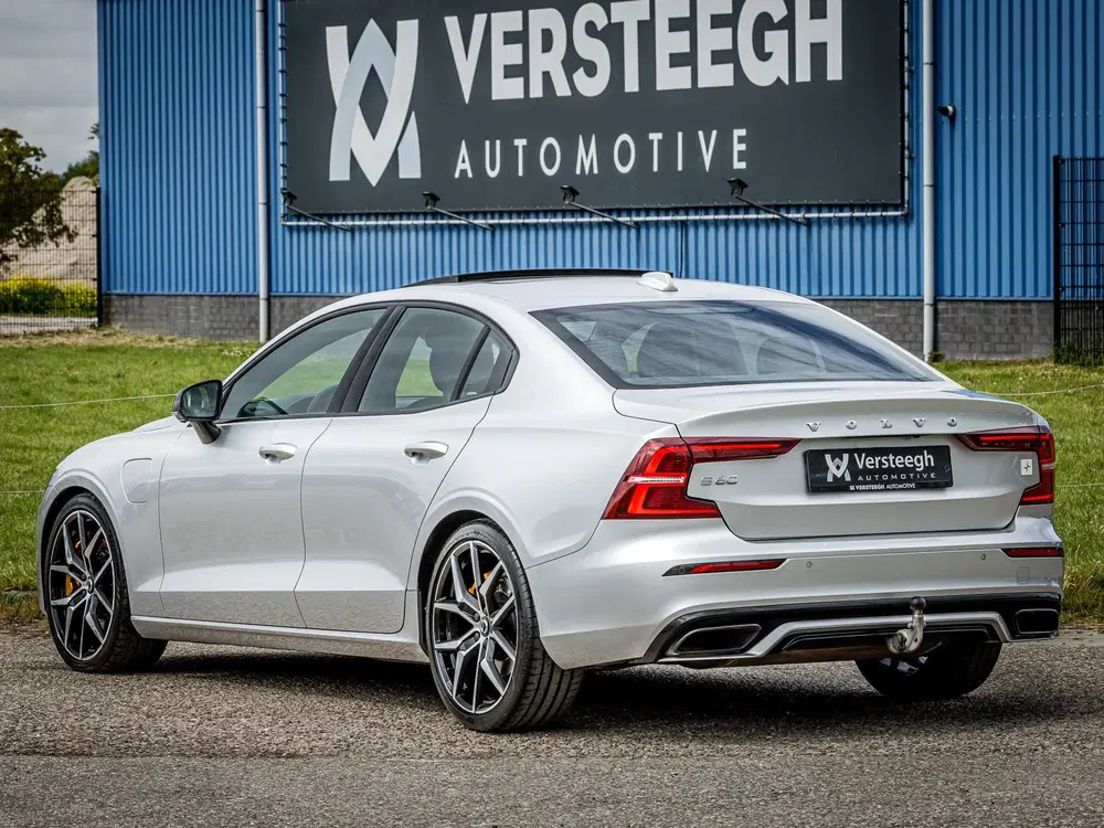 Volvo S60 2.0 T8 AWD Twin Engine Polestar Engineered uit 2020, foto 3