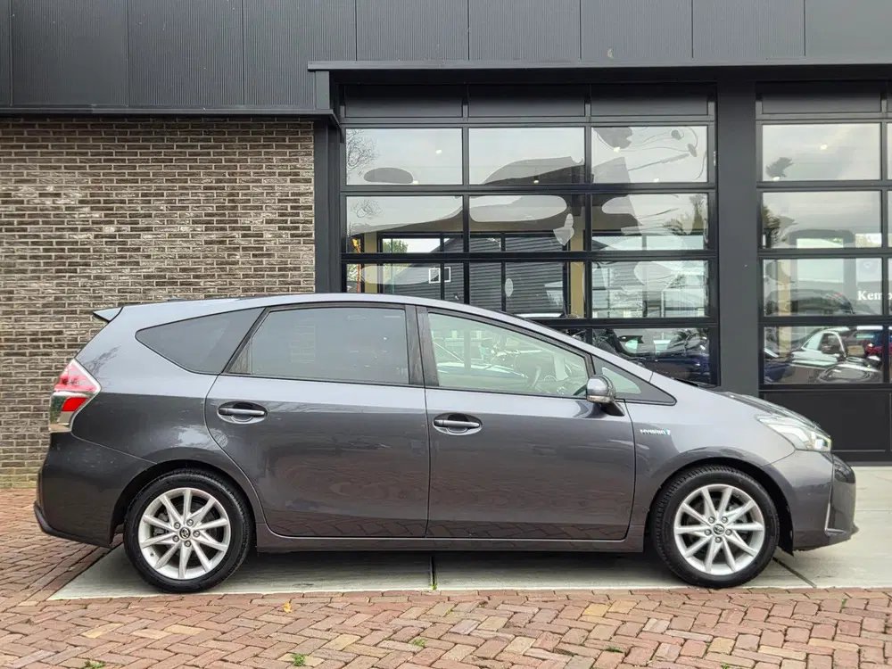 Toyota Prius 1.8 Dynamic uit 2019, foto 15