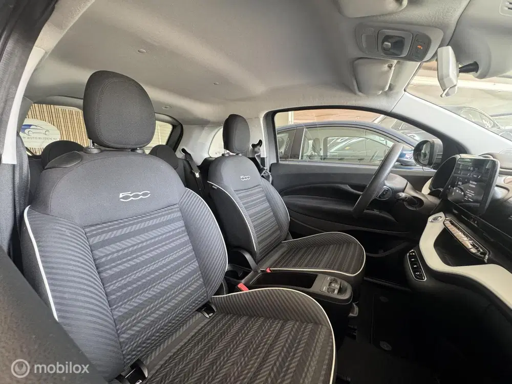 Fiat 500 E PASSION 42 kWH NL AUTO NAP BTW AUTO AFLE uit 2021, foto 12