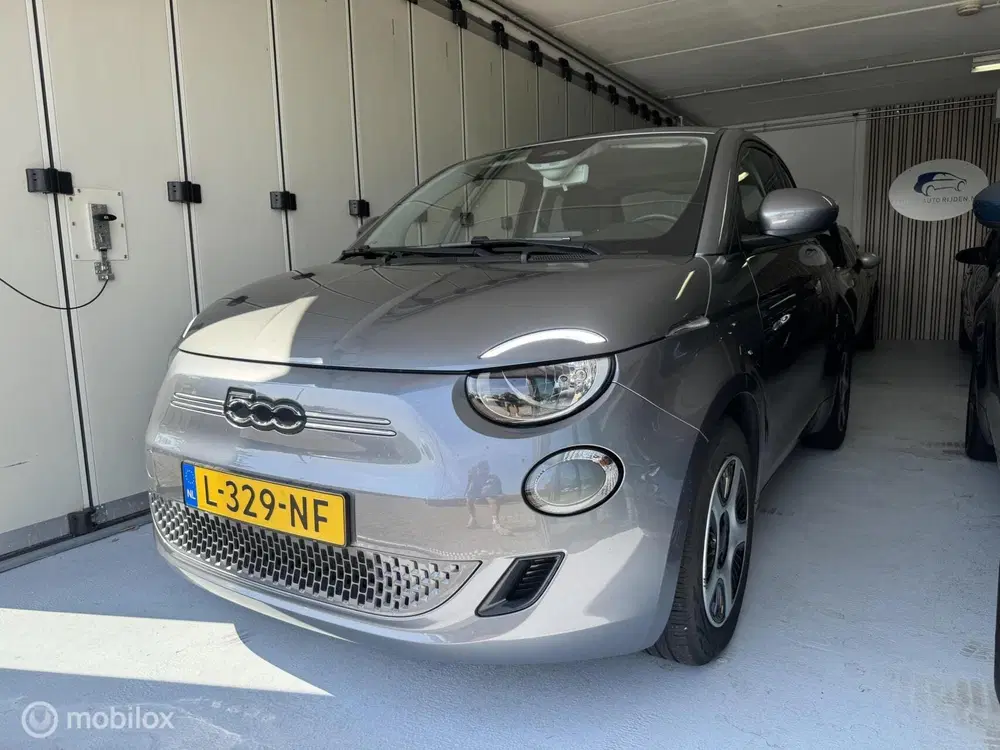 Fiat 500 E PASSION 42 kWH NL AUTO NAP BTW AUTO AFLE uit 2021, foto 15